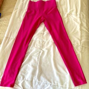 Barbie Pink Takara Carbon 38